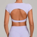 Set sportivo lavanda con top a maniche corte scollato sul retro e leggings alti - XS / viola lilla