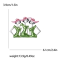 Broche de esmalte verde y rosa con tres elegantes damas con sombreros de ala ancha - Verde