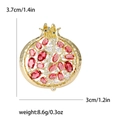 Elegante broche de granada dorado con circón rojo y medidas, altura de 3,7 cm - Rojo