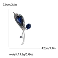Detailansicht der Kristalltulpenbrosche mit Maßen von 7,0 cm Höhe und 4,2 cm Breite - Blau (MM-BR-4378)