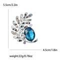 Dimensioni dettagliate della spilla a foglia con strass e gemma blu, 5,5x4,5 cm - Base Argento Gemma Blu (MM-BR-4310) / Blu 4310-BL