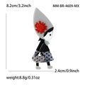 Cartoon acryl broche meisje met rode bloemenhoed en polkadot tasje, 8,2 cm hoog - Kleurrijk