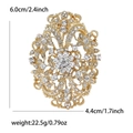 Spilla fiore dorata elegante con strass e design traforato vintage per abiti - Color Oro