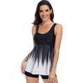 Detalle del top tankini degradado con tirantes triples calados y braguita tipo culotte - S / Degradado Blanco y Negro