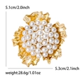 Elegante spilla a fiore dorata con perle per blazer, misura 5,3 cm per 5,1 cm - Oro
