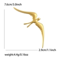 Detailansicht der Schwalbenbrosche Abmessungen 7,6cm x 2,9cm mit 4,4g Gewichtsangaben - Gold