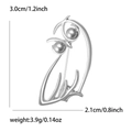 Spilla civetta argentata minimalista con design traforato e due perle grigie, 3.0cm - Argento