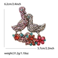 Dimensiones detalladas del broche de pato vintage con brillantes de varios colores - Rosa