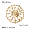 Spilla dorata a forma di sole luna e stelle per donna con design celeste traforato - Oro