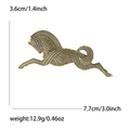 Broche vintage de caballo al galope en aleación dorada con diseño en relieve, 7.7cm ancho - Dorado