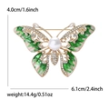 Broche de mariposa verde de lujo con cristales brillantes y una perla blanca pura - Mariposa Verde (5316)
