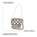 Spilla a forma di borsa dorata con strass neri e catena per blazer da donna - Oro-Nero (0519-BK)