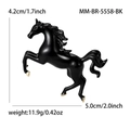 Détail de broche cheval en émail noir aux sabots dorés, taille 5,0 cm long et 4,2 cm haut - Noir