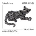 Detalle del broche de leopardo con pedrería, medidas de 5,4 cm y peso de 21,8 g - Estilo Leopardo de Pavé de Diamantes Grises (MM-BR-5576-BK) / Color gunmetal