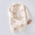 Wattierter Baby-Strampler aus Baumwolle in Cremeweiß mit Punkten und Herzmustern - Größe 73 / Herzballon Warmer Strampler