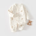 Quilted cotton baby bodysuit in cream with cute bear and berry prints for infants - 73 Size / Leaf Bear Warm Romper