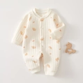 Detail of baby quilted cotton romper with brown bear prints and snap button closure - Thermal Pabi Carrot Romper