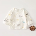 Detailansicht des Baby-Wickeloberteils mit Panda-Print, Baumwollstoff und Bindebändern - 52cm / Panda & Bambus (Größe 52)