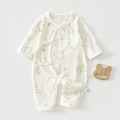 Detailaufnahme von Baby-Strampler mit grünen Hasenmustern und gerippter Baumwolle - 52 / Grüner Hase