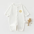 Detail van witte babyromper met lange mouwen, ademende mesh rug en leeuwenpatch - 59 / Wit Leeuw