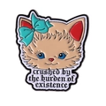 Spilla per gatti in smalto con fiocco e citazione Crushed by the Burden of Existence - Gatto Con Fiocco Color Teale (QHXZ4265)