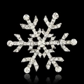 Funkelnde silberne Schneeflocken-Brosche mit Strass auf reflektierendem schwarzem Grund - Silber (C019-A)