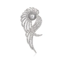 Elegante spilla a piuma in lega d'argento con strass scintillanti e una grande perla grigia - Stile Perla Ala di Piuma (B225-A)
