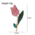Squisita spilla a forma di tulipano con cristalli rosa e finitura dorata su sfondo bianco - Stile Tulipano Rosa Strass (C636-A)