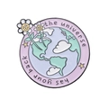 Épingle en émail avec design terre apaisante et texte 'the universe has your back' - Style Univers de Guérison (XZ8833)