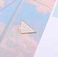 Enamel paper plane brooch with Let It Go text and golden edges on sunset sky - Paper Airplane Lettering Style (xz5345)