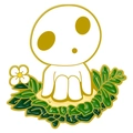 Anime-style Kodama forest spirit enamel pin with green leaf and white flower detail - Forest Spirit Figure Badge (xz7304)