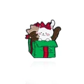 Süße Emaille-Anstecknadel mit drei Comic-Katzen in einer grünen Geschenkbox für Taschen - Drei Katzen in grüner Geschenkbox (CC2392)