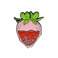 Broche créative en émail fraise bicolore rose et rouge avec petites fleurs blanches - Style Fraise Florale(CC2367)
