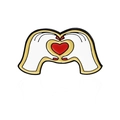 Broche en émail représentant un geste de cœur blanc et un petit détail de cœur rouge - Style Signe de la Main Cœur (CC1161)