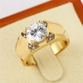Bague luxueuse en acier titane plaqué or avec zircon blanc de coupe ronde pour homme - Taille 7 / Style Large Bande avec Grand Strass Rond (L款) / Or