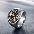 Anello punk rock da uomo in acciaio inossidabile argento e oro con teschio e numero 322 - US 7 / Bicolore (Oro e Argento)