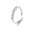 Anillo de plata esterlina S925 con fila asimétrica de siete cristales brillantes - US 5 / Oro Blanco