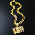 Catena cubana dorata con pendente a lettera KING SHIIT in strass per moda hip-hop - Set Catena Cubana con Ciondolo a Lettera Oro (5525)
