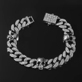Collier cubain argenté avec trois crânes en cristal et boucle en diamant de style punk chic - Bracelet / Argent