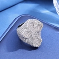 Bague croix en argent S925 et moissanite style hip-hop pour homme sur fond bleu - US 7 / Platine