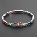 Regenboog tennisarmband met 4mm vierkante zirkonia stenen en dubbele veiligheidssluiting - 9 Inch / Zilver