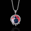 Pendentif rond hip hop argenté avec goutte d'eau, photo personnalisée et oxydes sertis - Or Blanc (Chaîne Torsadée)