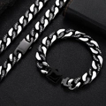 Dettaglio catena cubana 12mm in acciaio inossidabile con zirconi e chiusura quadrata - Collana da 24 pollici / Bicolore Nero Incastonato