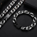 Detail eines 12 mm schwarzen und silbernen Gliederketten-Sets mit Zirkon-Einlagen auf Leder - Zweifarbig Stahl Eingelegt