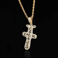 Ciondolo a croce hip hop Cactus Jack placcato oro con zirconi su catena a corda - Stile 10 Oro
