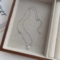 Elegante collana quadrifoglio in argento S925 con ciondolo in zircone cubico quadrato - Argento 925 / Oro Bianco