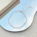 Minimalist S925 sterling silver bracelet featuring a series of heart-shaped chain links - 925 Silver / Silver