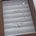 Elegante pulsera de cola de pez en plata S925 con perla y piedras de circonita - Plata 925 / Oro Blanco