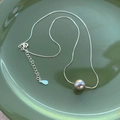 Elegant S925 sterling silver snake chain necklace with a round grey pearl pendant - Gray (A676) / 925 Silver