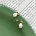 Elegante S925 Silber Ohrstecker mit Süßwasserperlen und glitzernden Zirkonen in Gold - 925er Silber / Gold